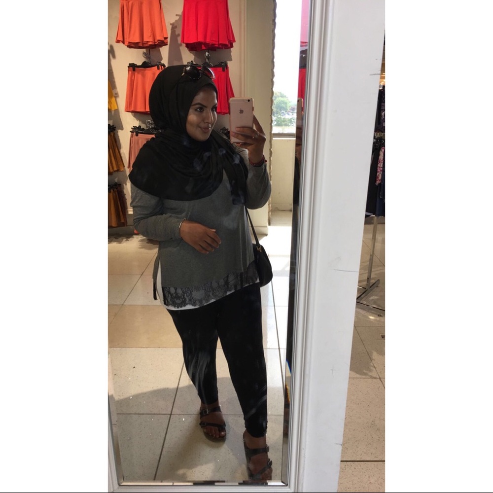 Meet your Posher, Sindus